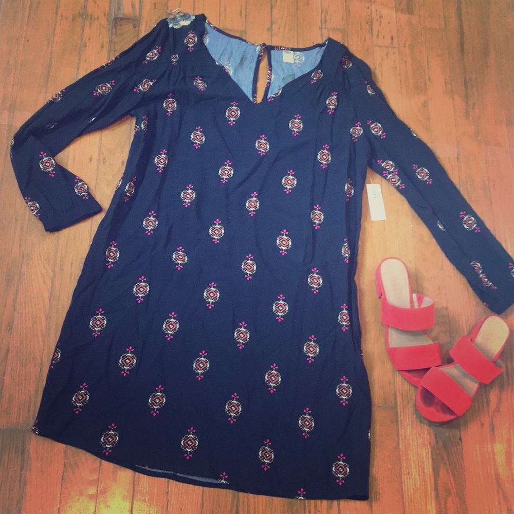 NWT. Old Navy Dress with Colorful Pattern